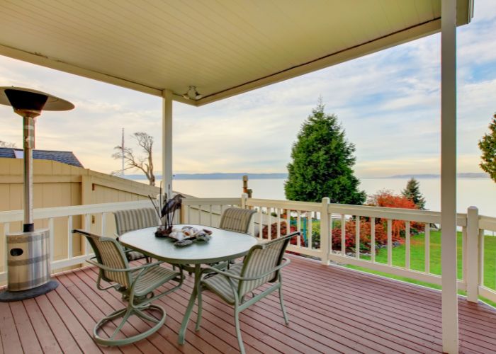 Garapa decking in different environments